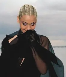 Mariza - mariza_3 - Copy.jpg